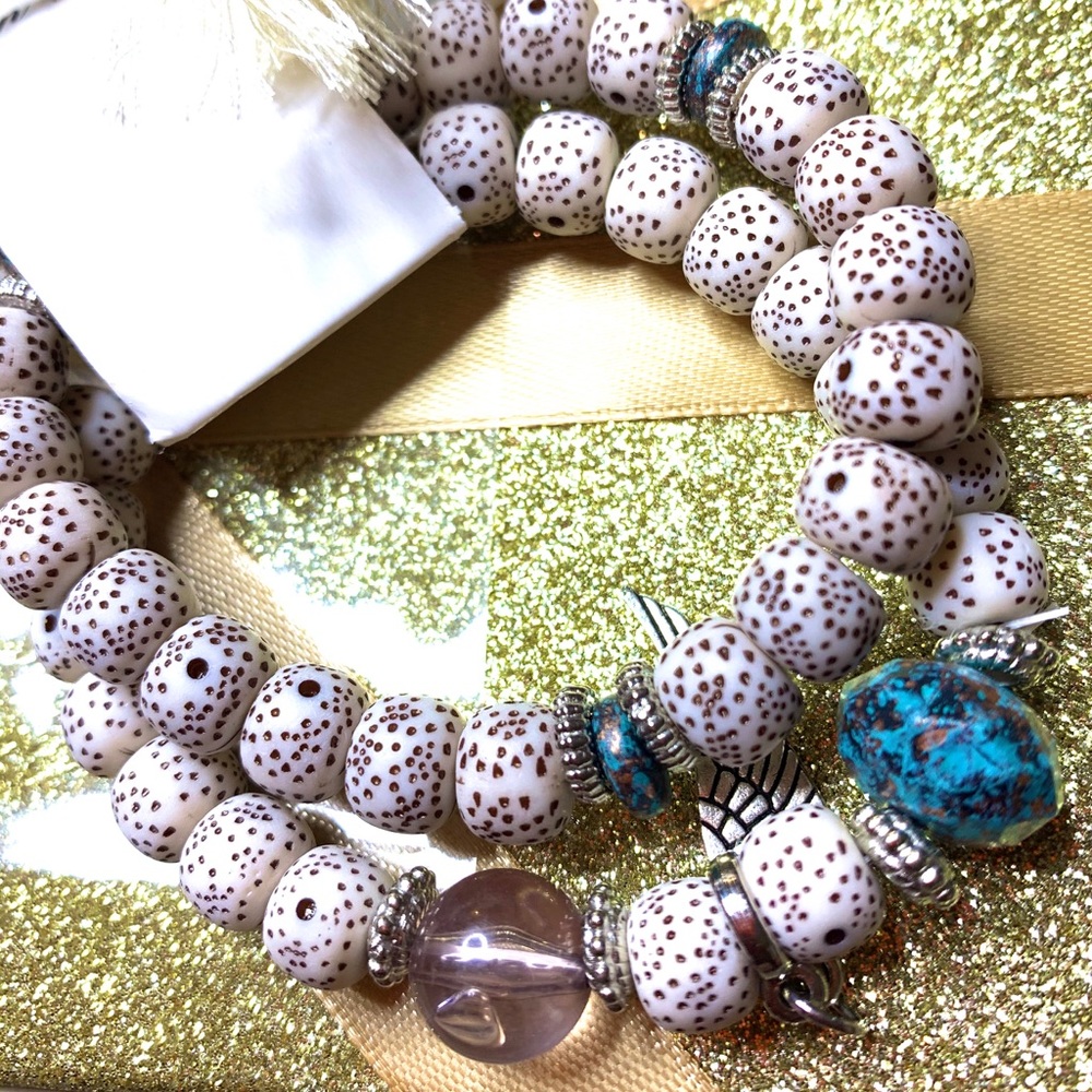 4 pieces bead charm bracelet